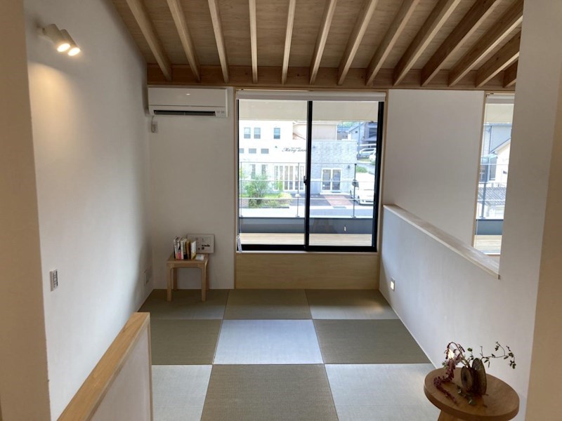 【11/27商談中】高松市上林町　築浅戸建 2F　和室4.5帖
